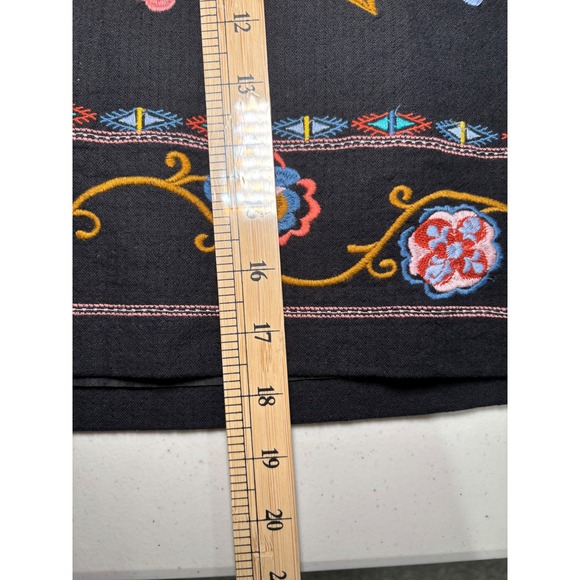 LOFT Black Embroidered 100% Cotton Lined Mini Skirt 12 Floral Side Zip - Picture 9 of 11